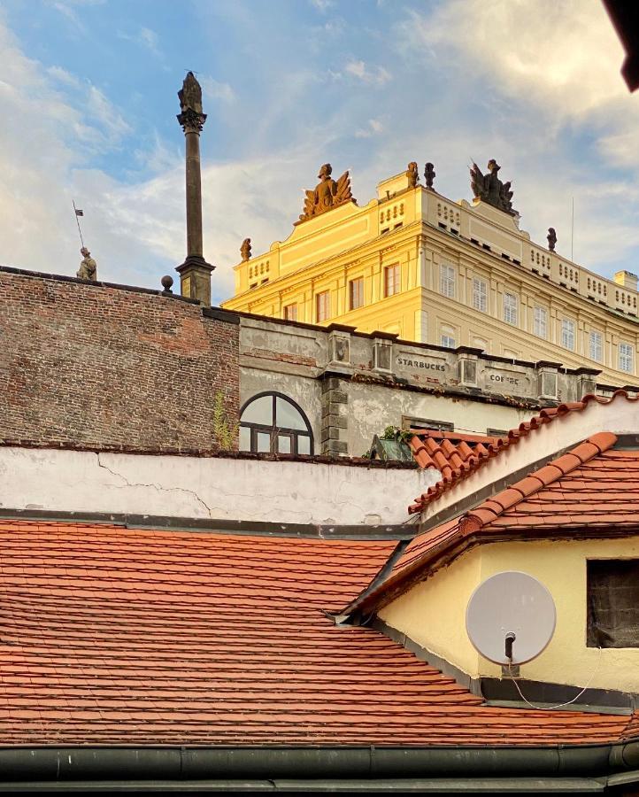 Apartmany Nerudova 36 Praha Bagian luar foto